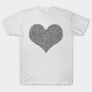 Turing Pattern Sunburst Love Heart (Black) T-Shirt